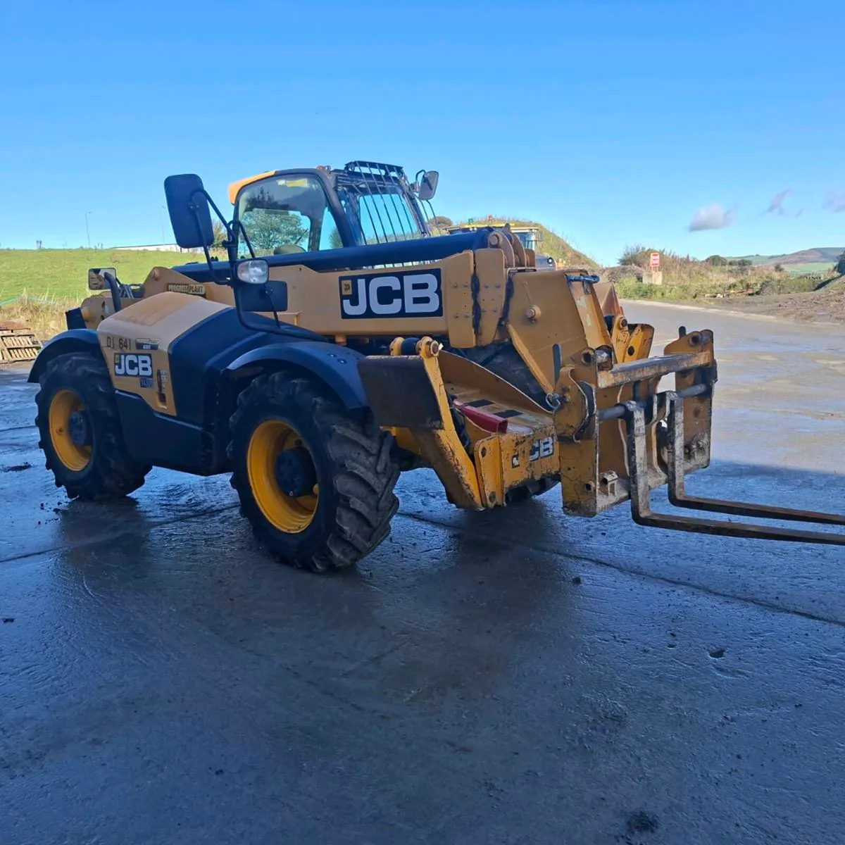 Jcb 535-125 year 2017 - Image 3