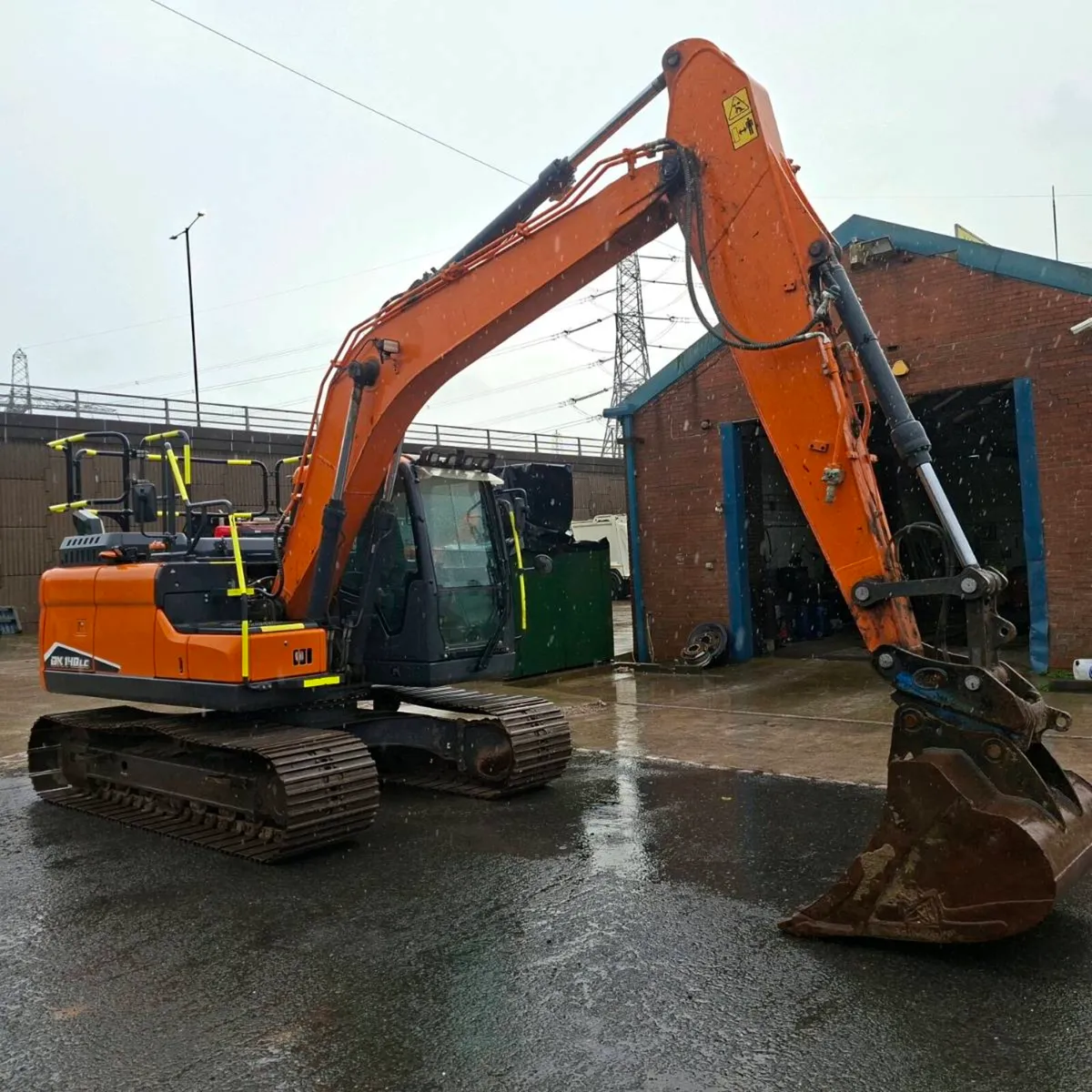 Doosan DX140LC-7 year 2022 - Image 4