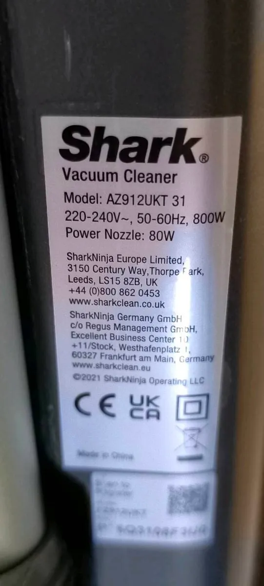 SHARK, VACUUM CLEANER - Image 4