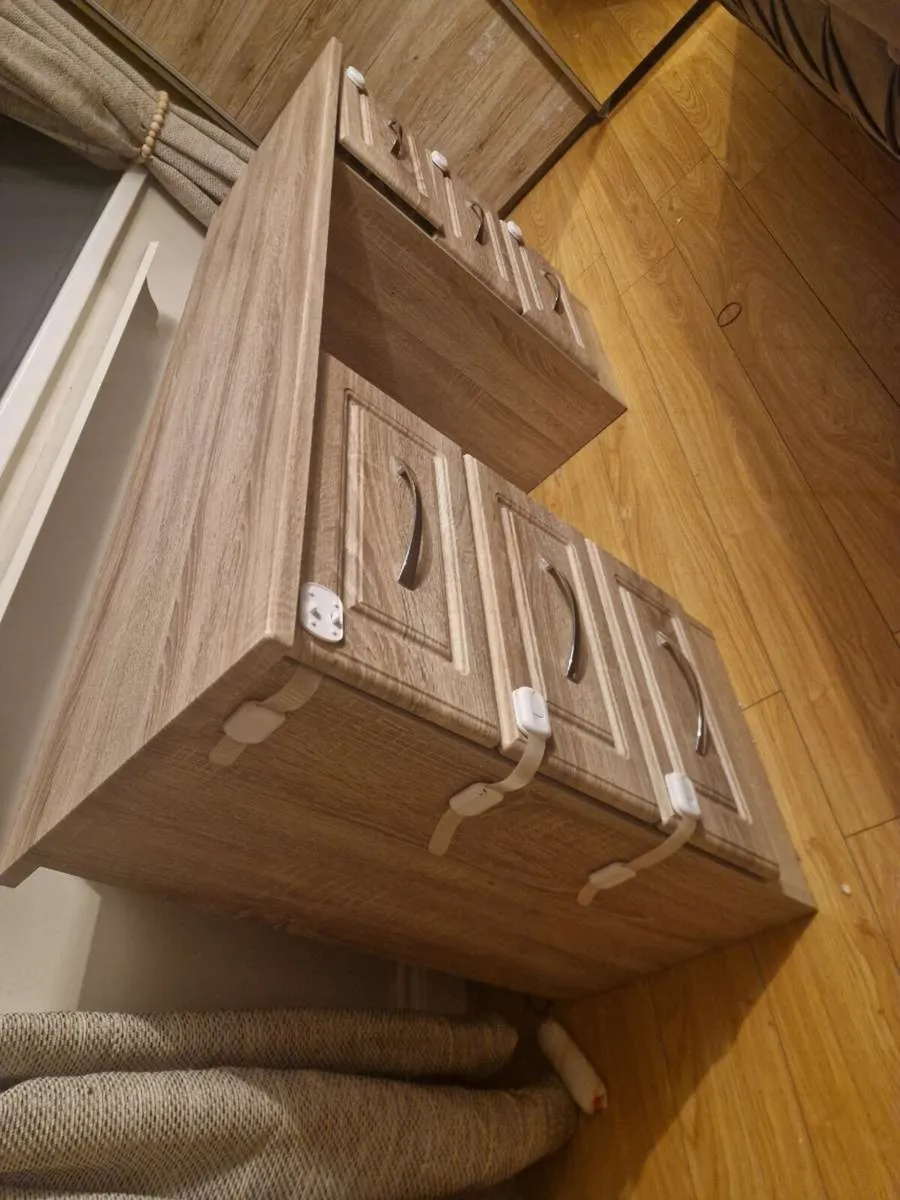 Wardrobes - Image 3