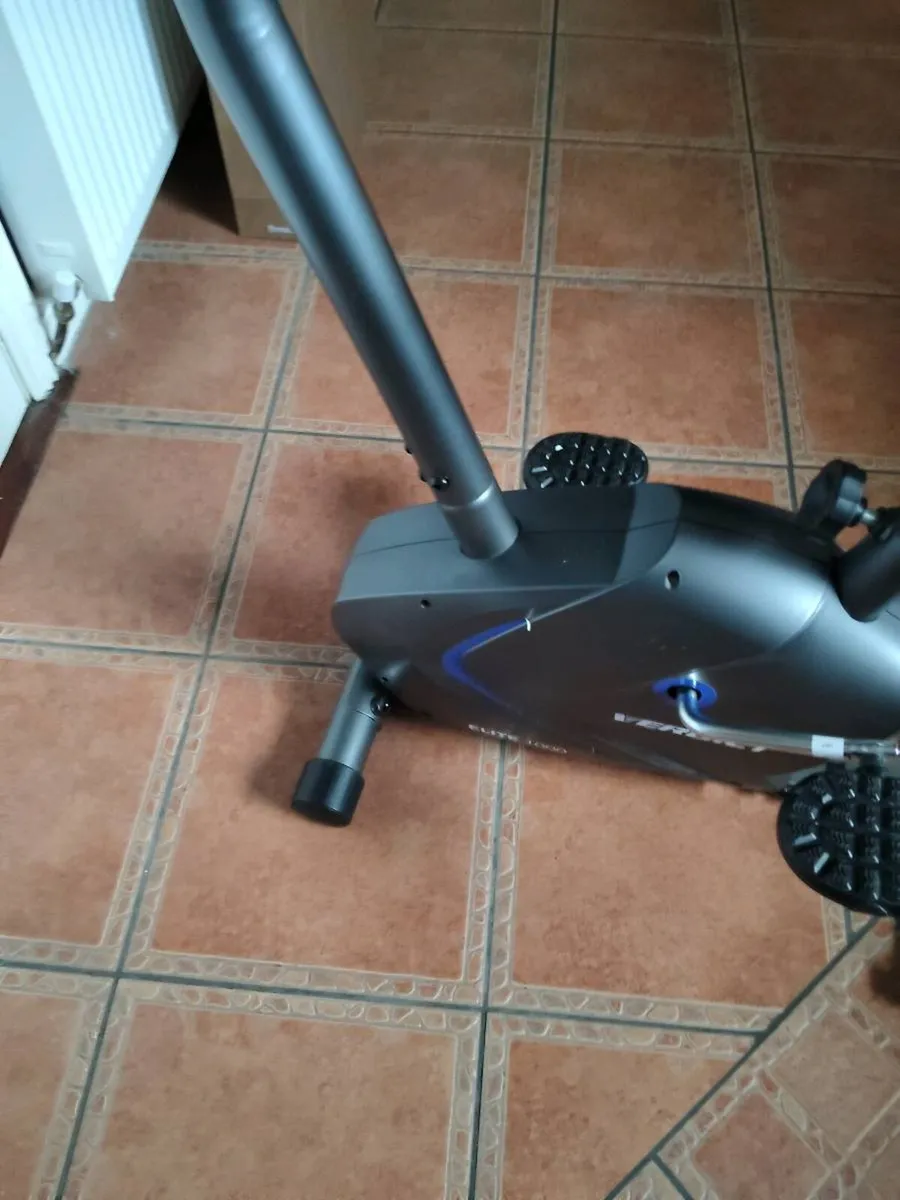 Exercise bike new - Image 4