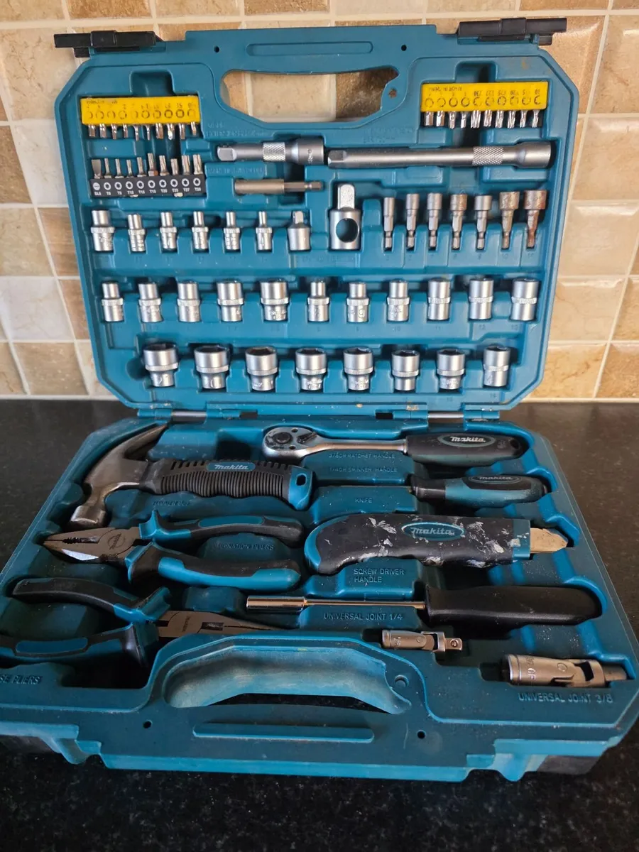 Makita tool kit - Image 1