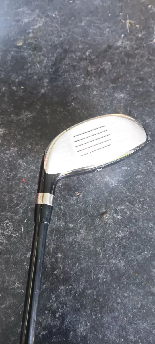 Golf Clubs - Image 1