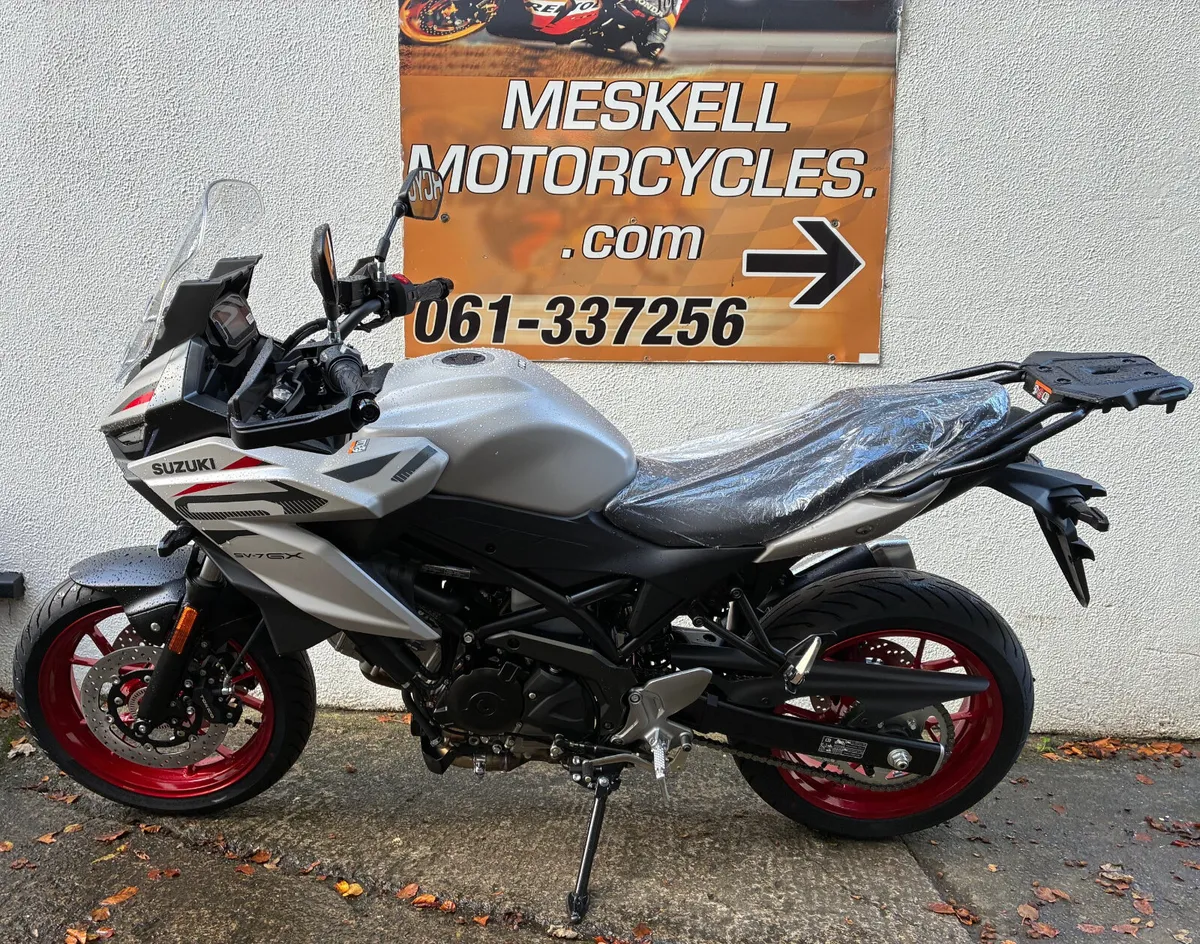 The new Suzuki SV700 GX @ Meskells - Image 2