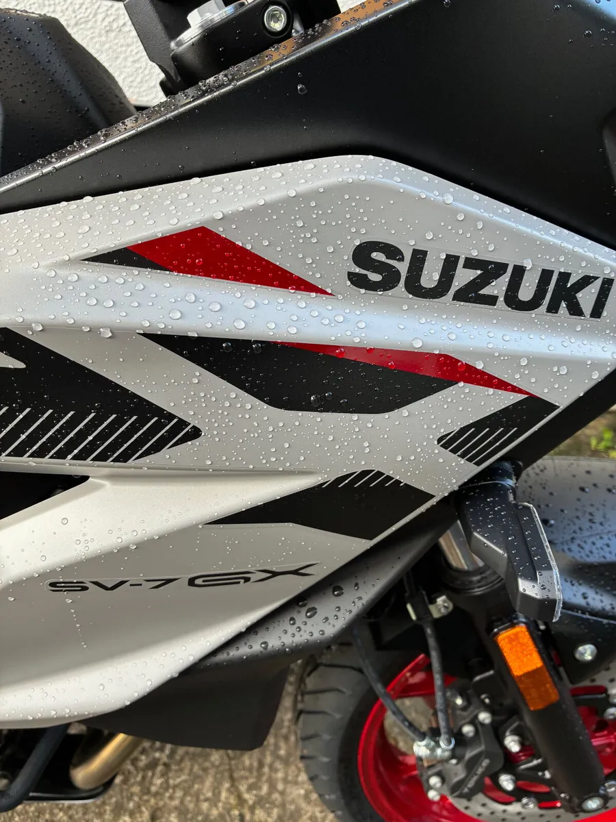 The new Suzuki SV700 GX @ Meskells - Image 4