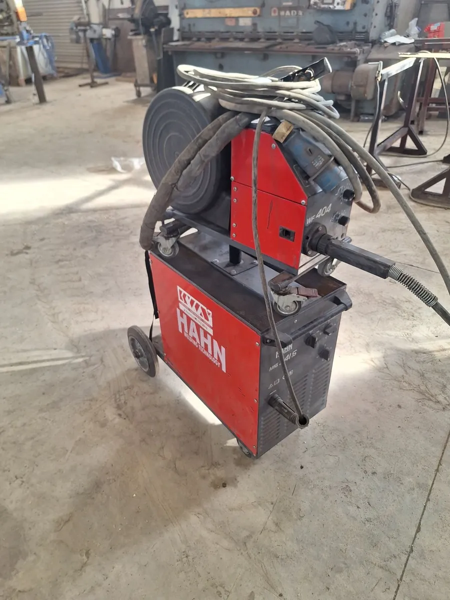 Singel phase mig welder - Image 1