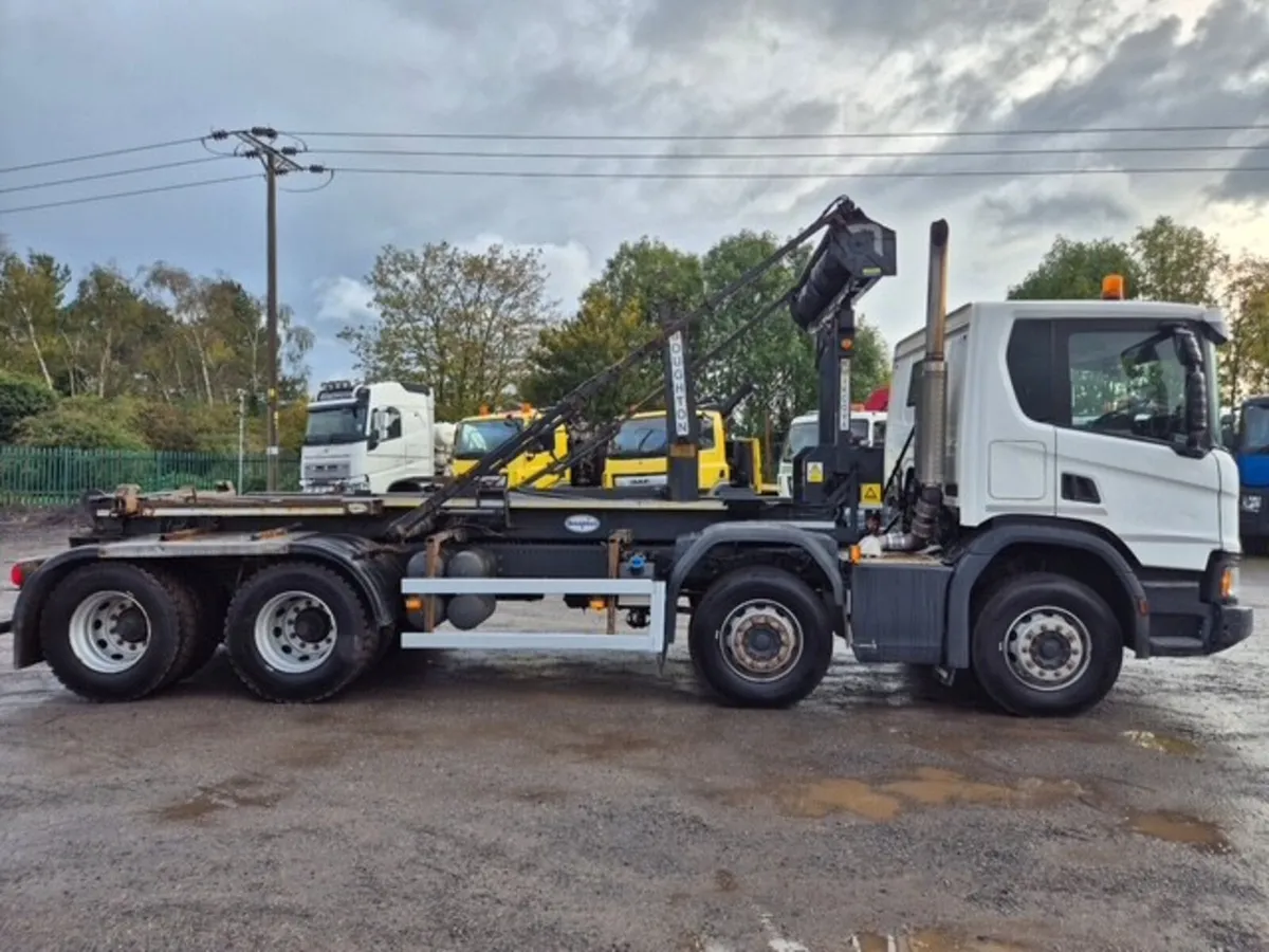 2019 (69) SCANIA P410 XT 8X4 HOOKLOADER - Image 2