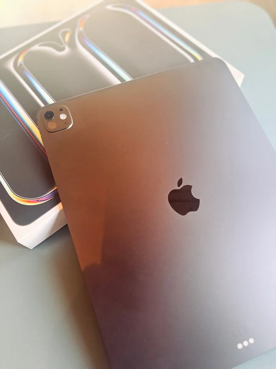 iPad Pro 13 inch M5 WiFi 256gb Grey - Image 2
