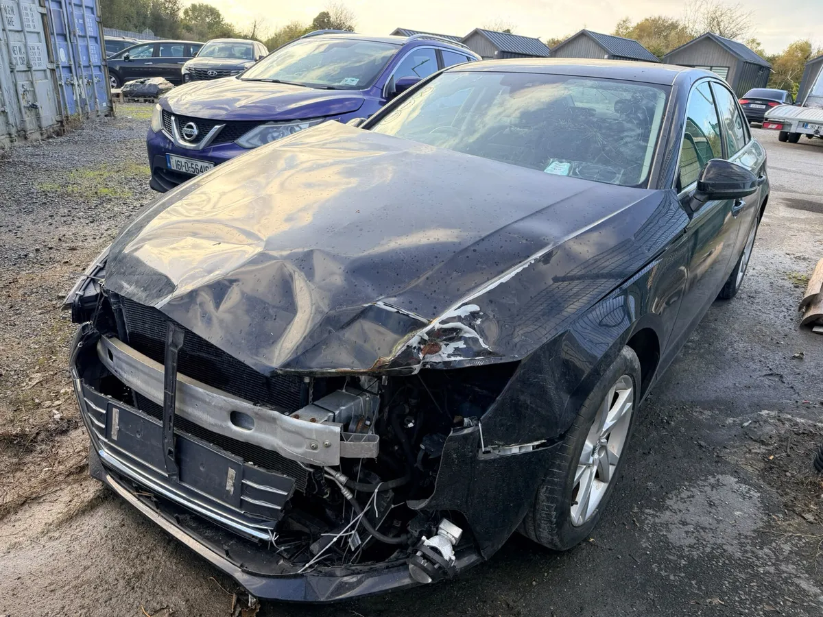 17 AUDI A4  1.4 TFSI (CVNA) FOR BREAKING - Image 1