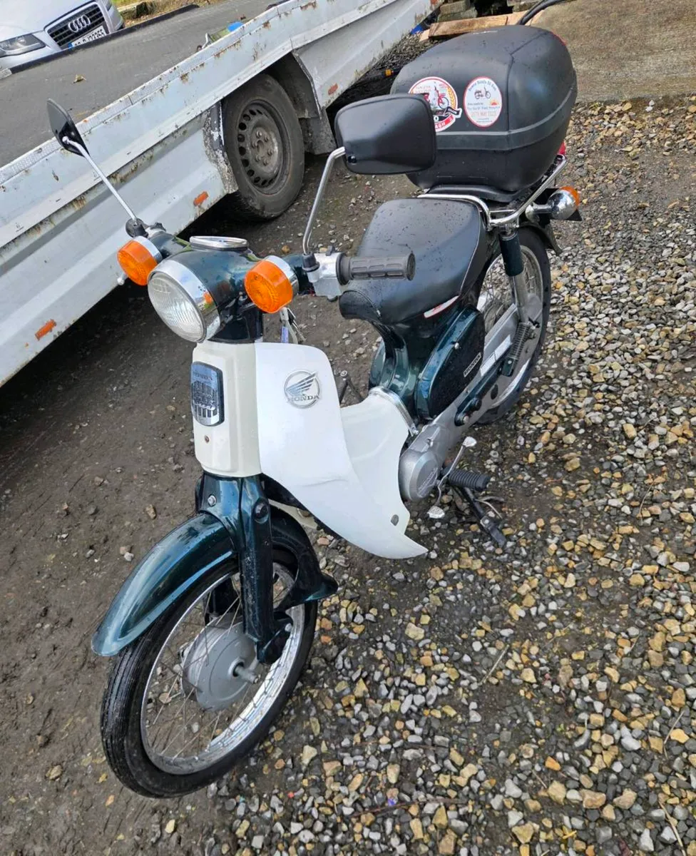 02 Honda SuperCub 90 - Image 4