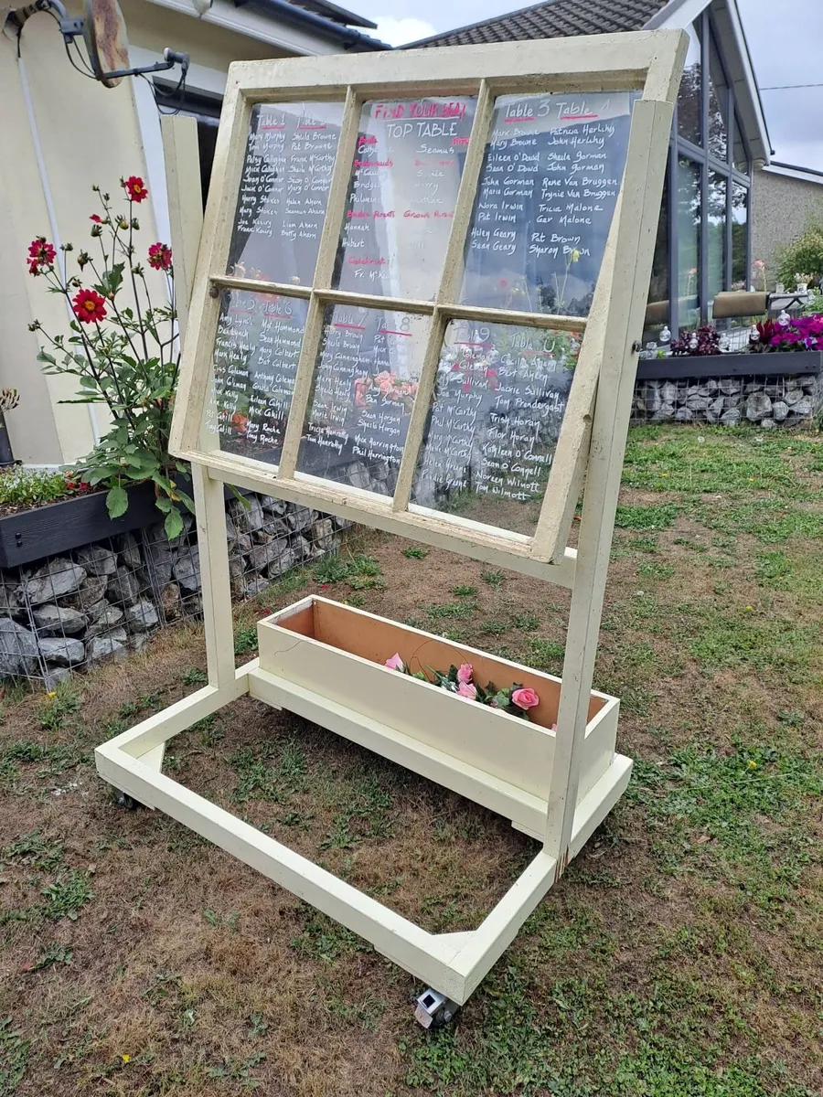 Wedding Seating arrangement - Image 4