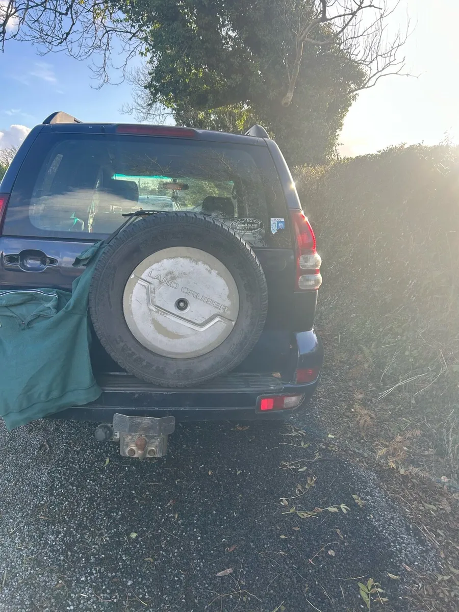 Toyota landcruiser - Image 3