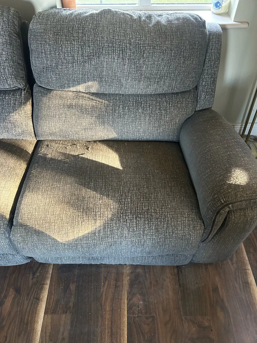 Large L shaped sofa - Image 4