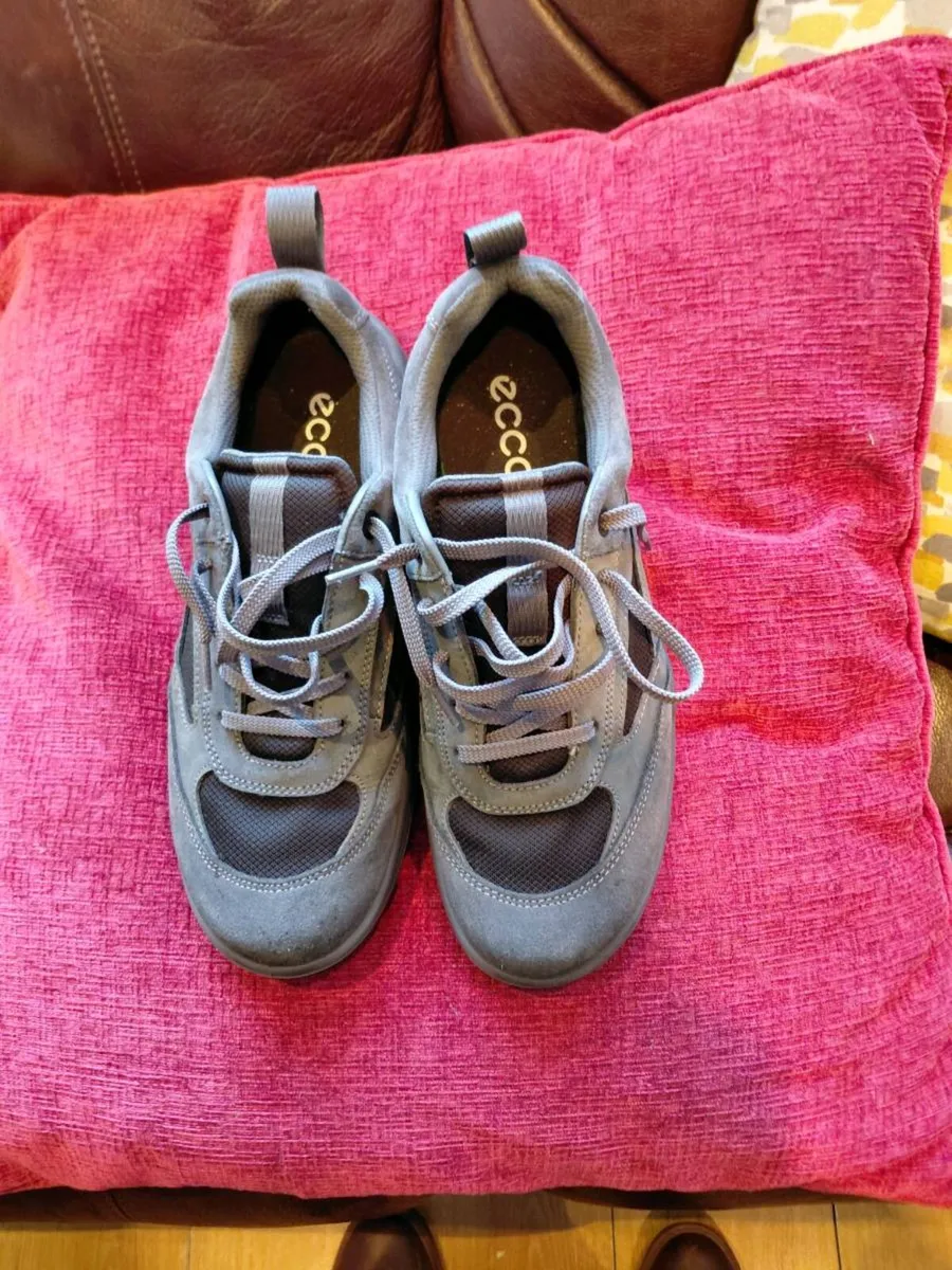 Foot ware - Image 3