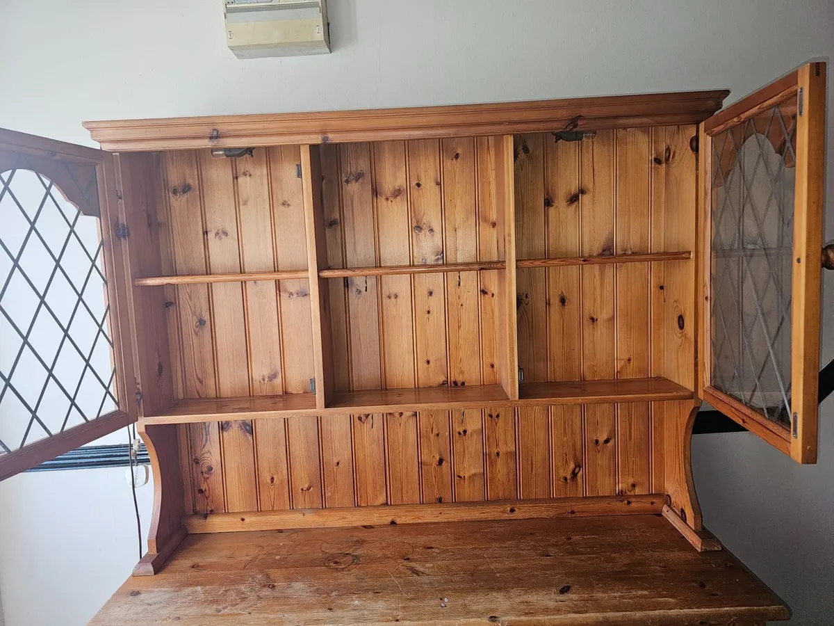 Kitchen dresser - Image 1