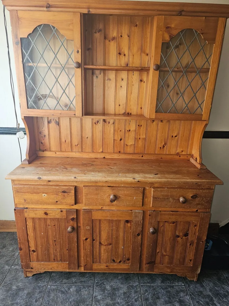 Kitchen dresser - Image 2