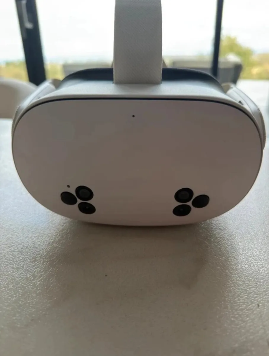 🔥 Meta Quest 3S 128GB VR Headset – Complete Set - Image 3