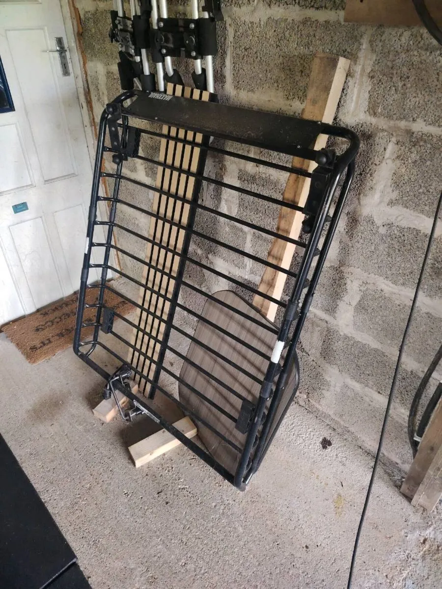 Roof rack - Image 1
