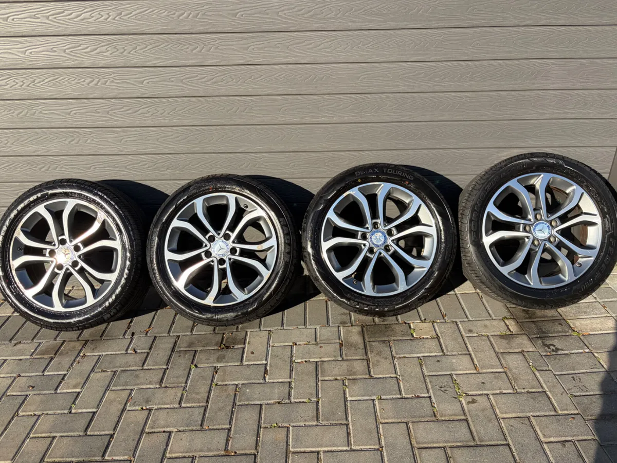 17” GENUINE MERCEDES C,E CLASS ALLOY WHEELS &TYRES - Image 2