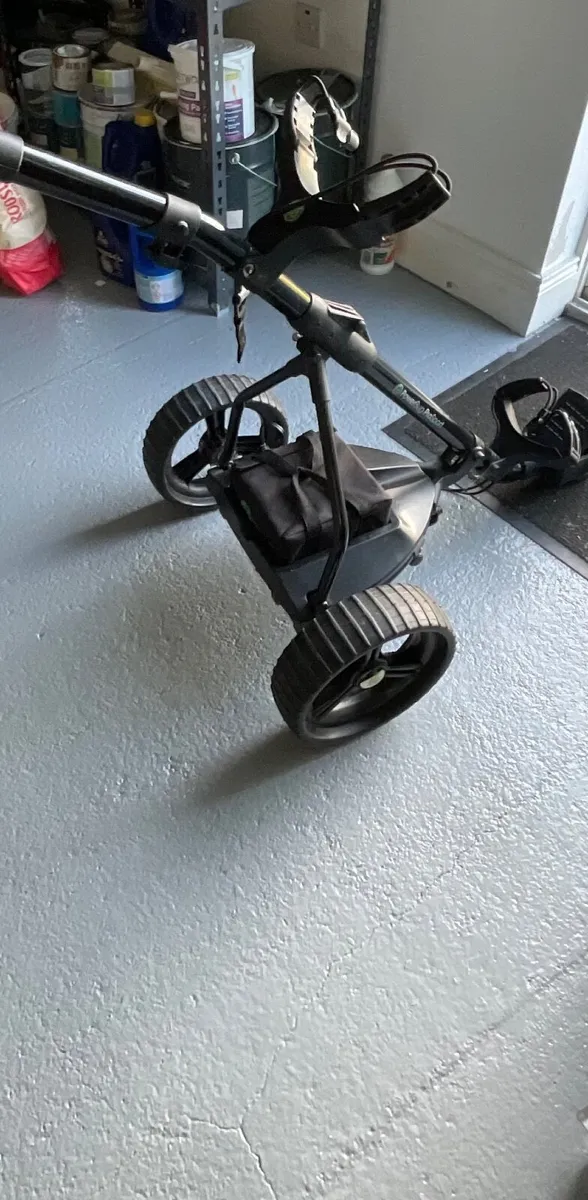 Battery powered golf trolley - Image 2