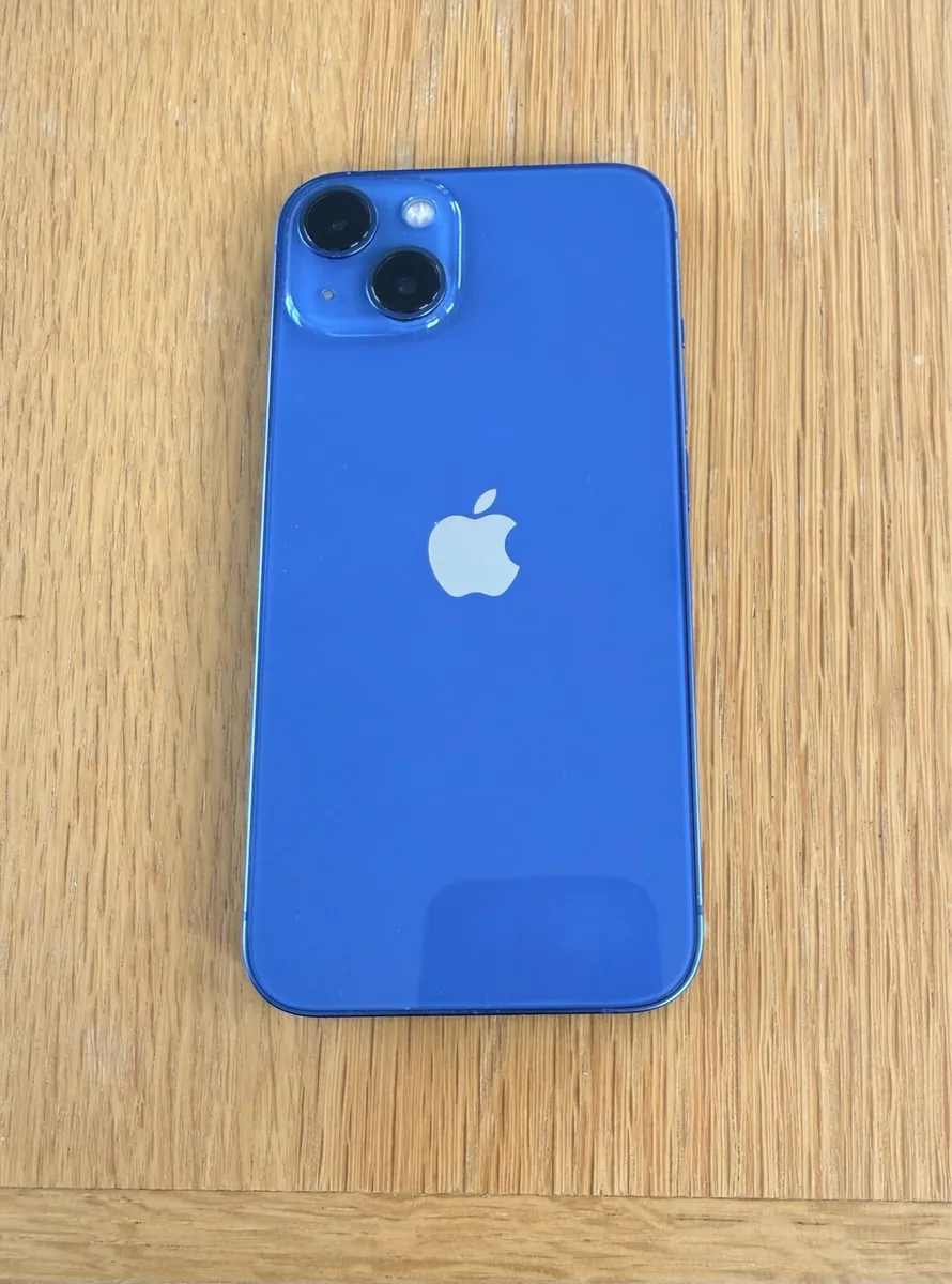 iPhone 13 - Image 1