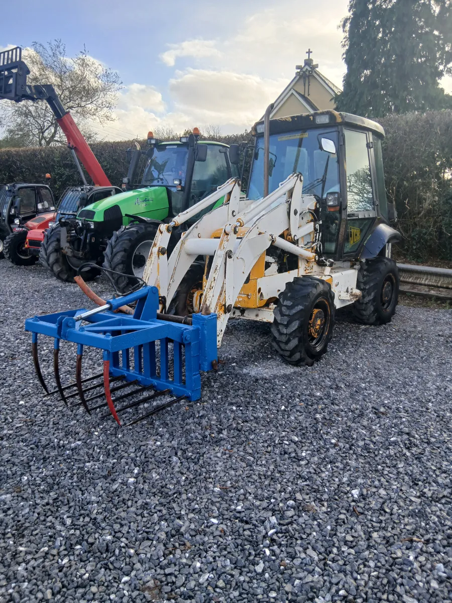 JCB 2CX - Image 1