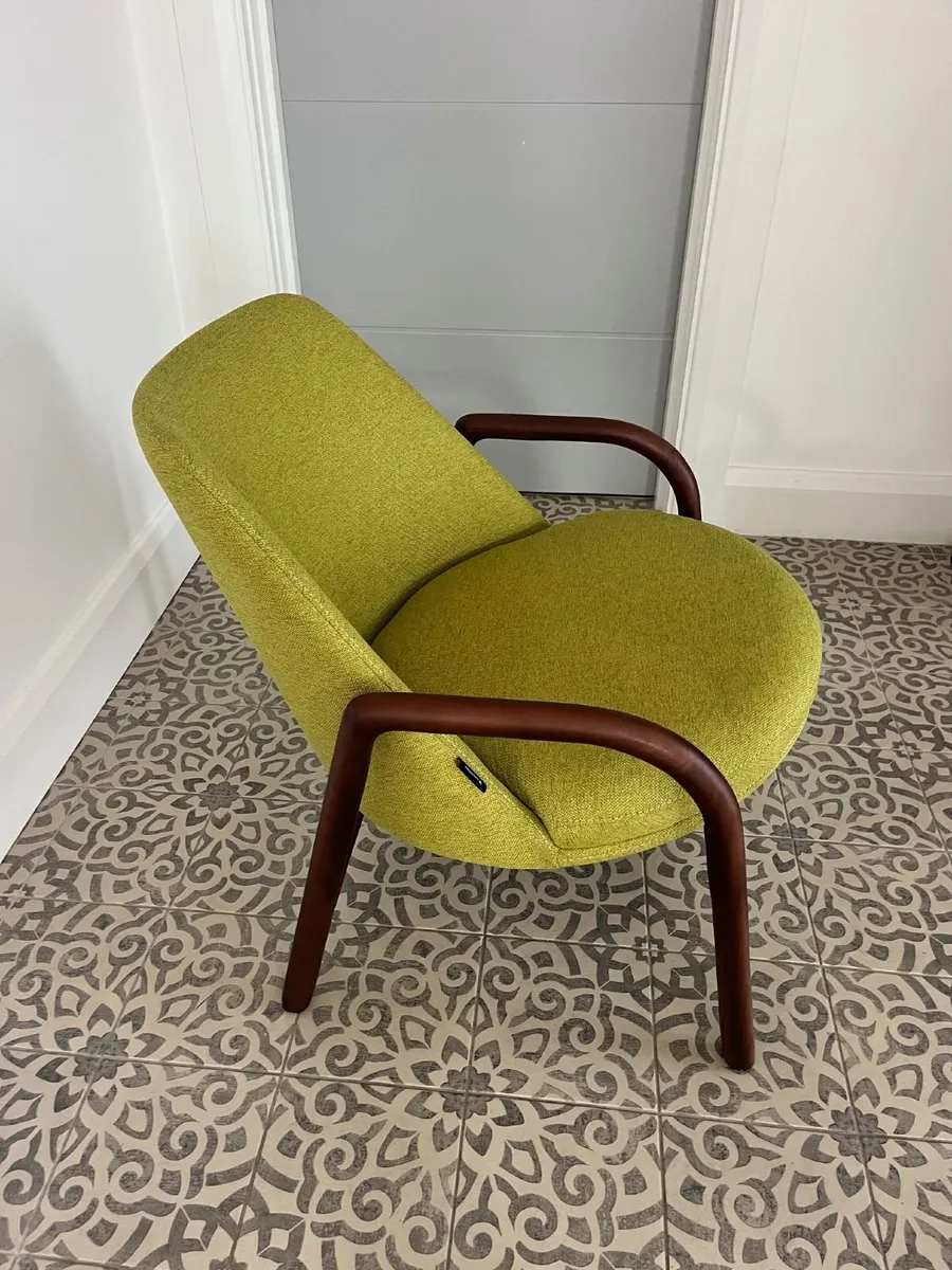 Living room or bedroom chair - Image 2