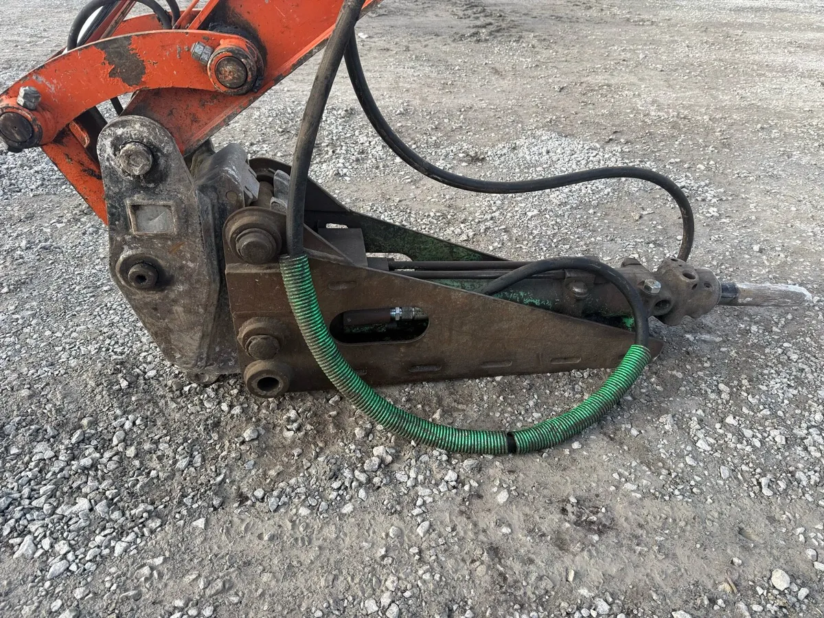 5-8T Rock breaker - Image 3