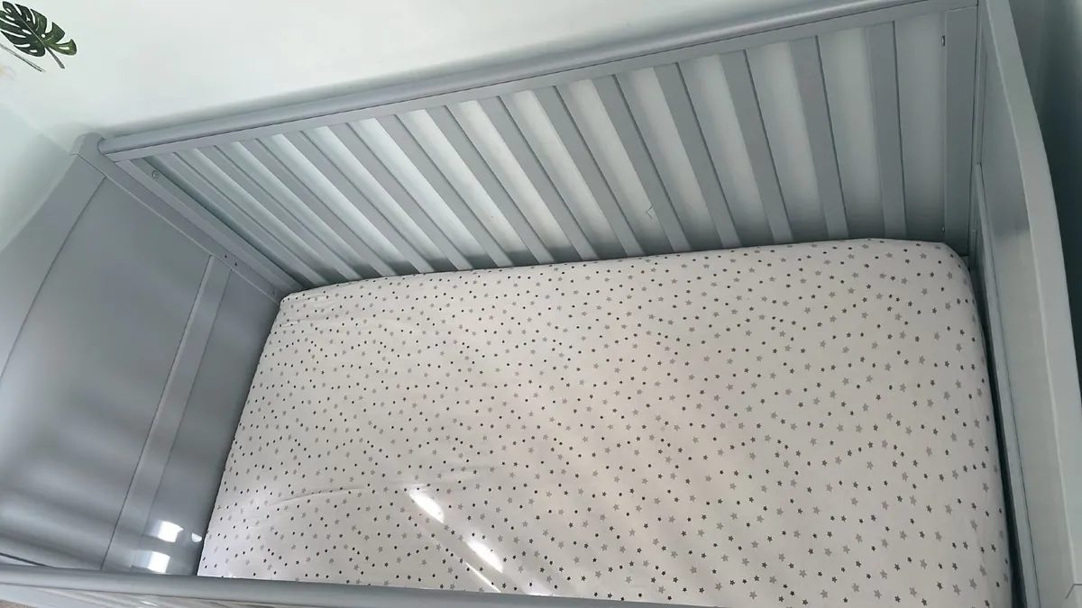 Cot Bed - Image 2