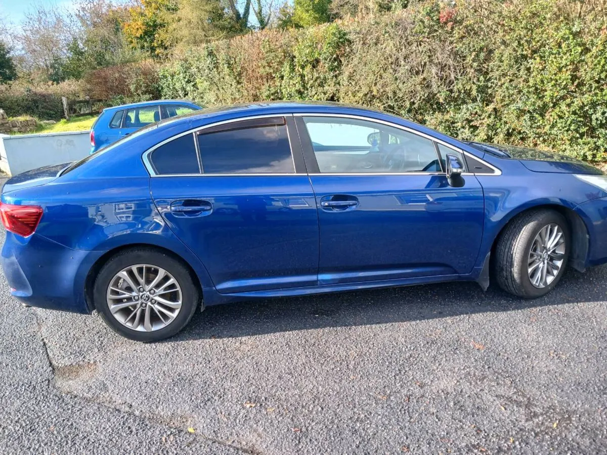 Toyota Avensis - Image 1