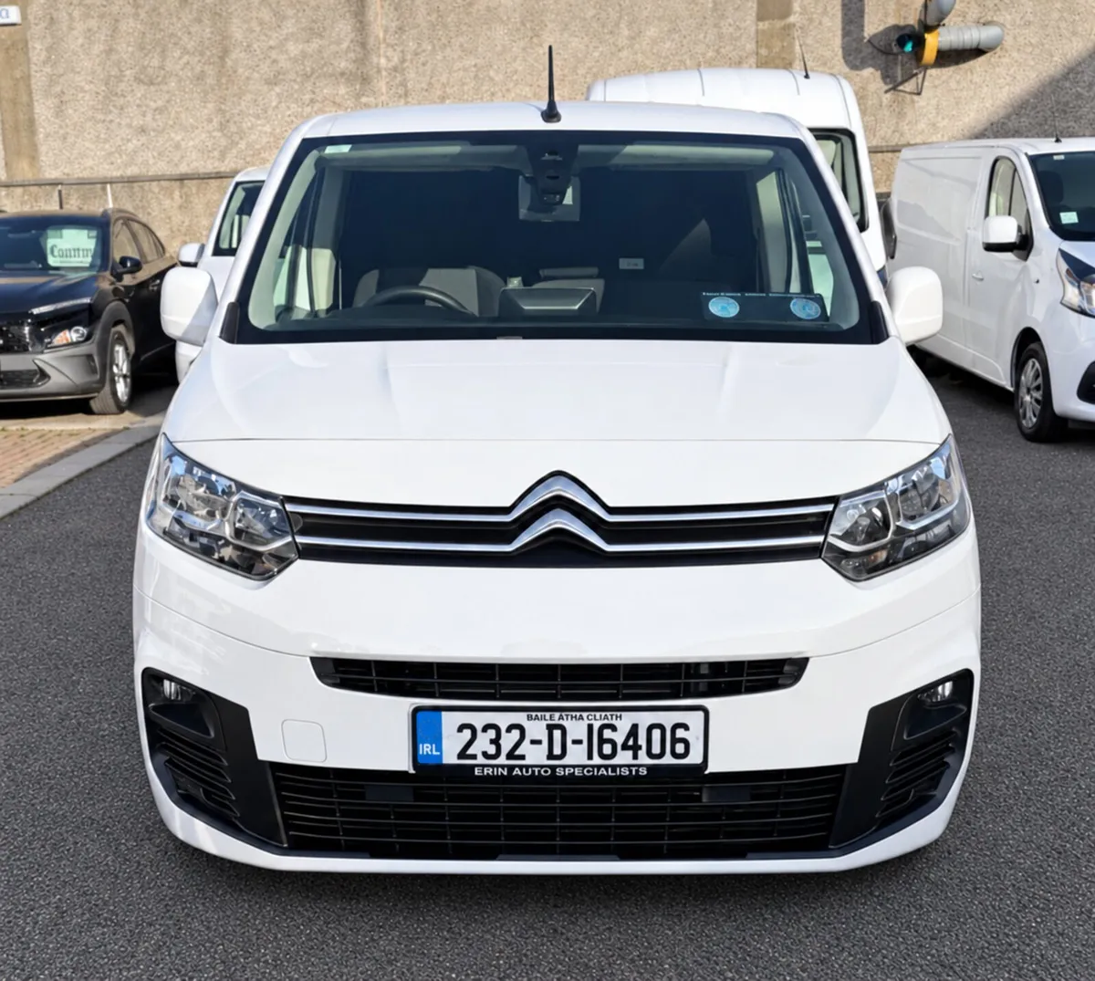 232 Citroen Berlingo LWB High Spec - Image 2