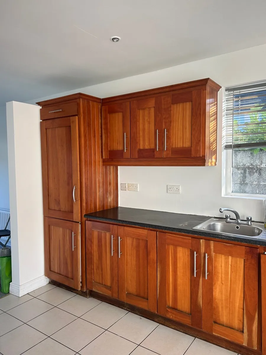 Kitchen - Image 4