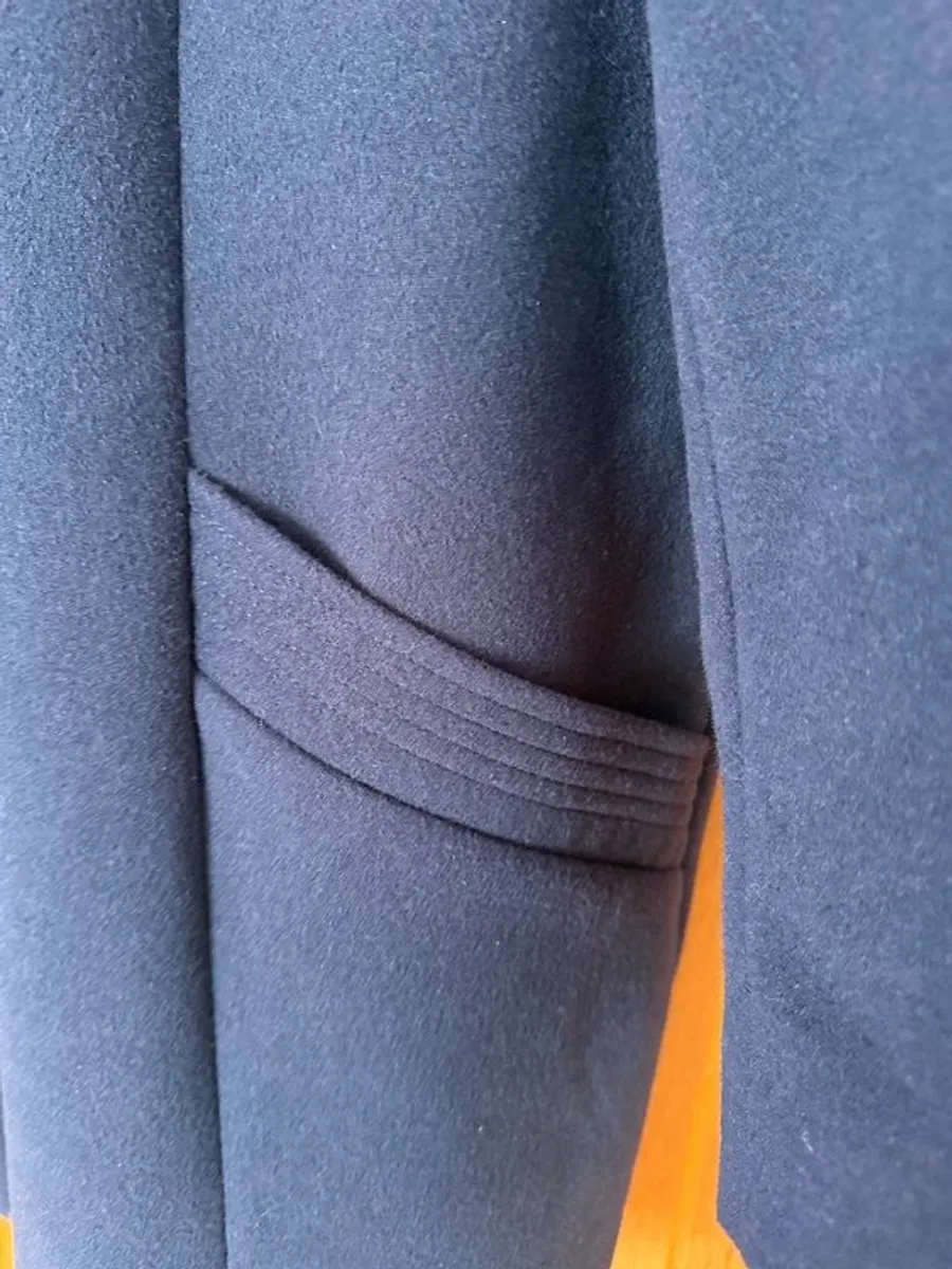 Navy ladies winter coat- NEVER worn (size 16) - Image 3