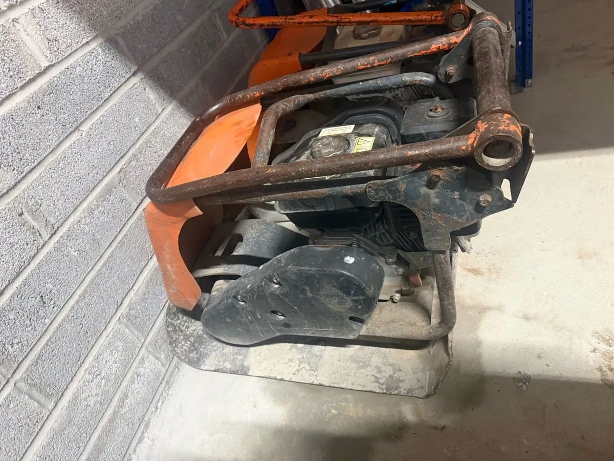 Wacker plates 18” - Image 2