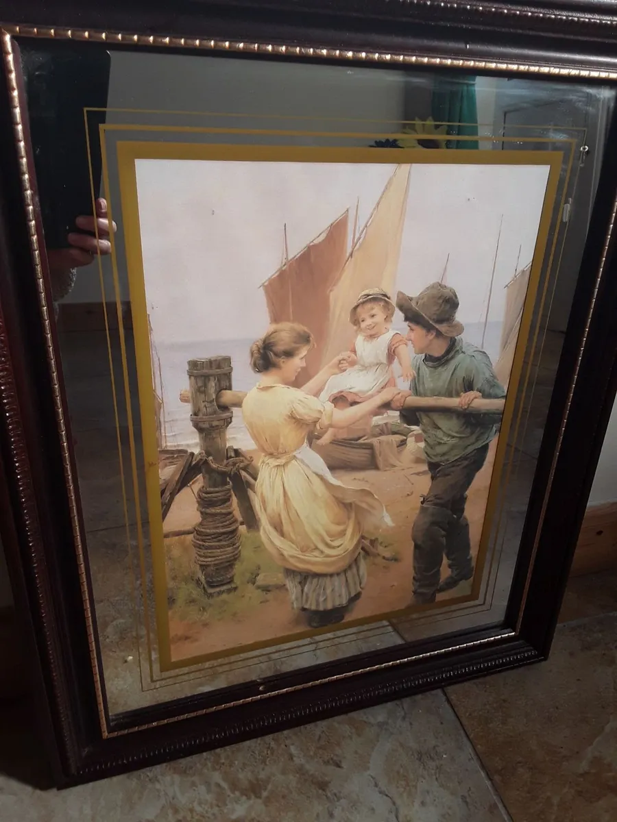 Beautiful picture mahogany frame - Image 1
