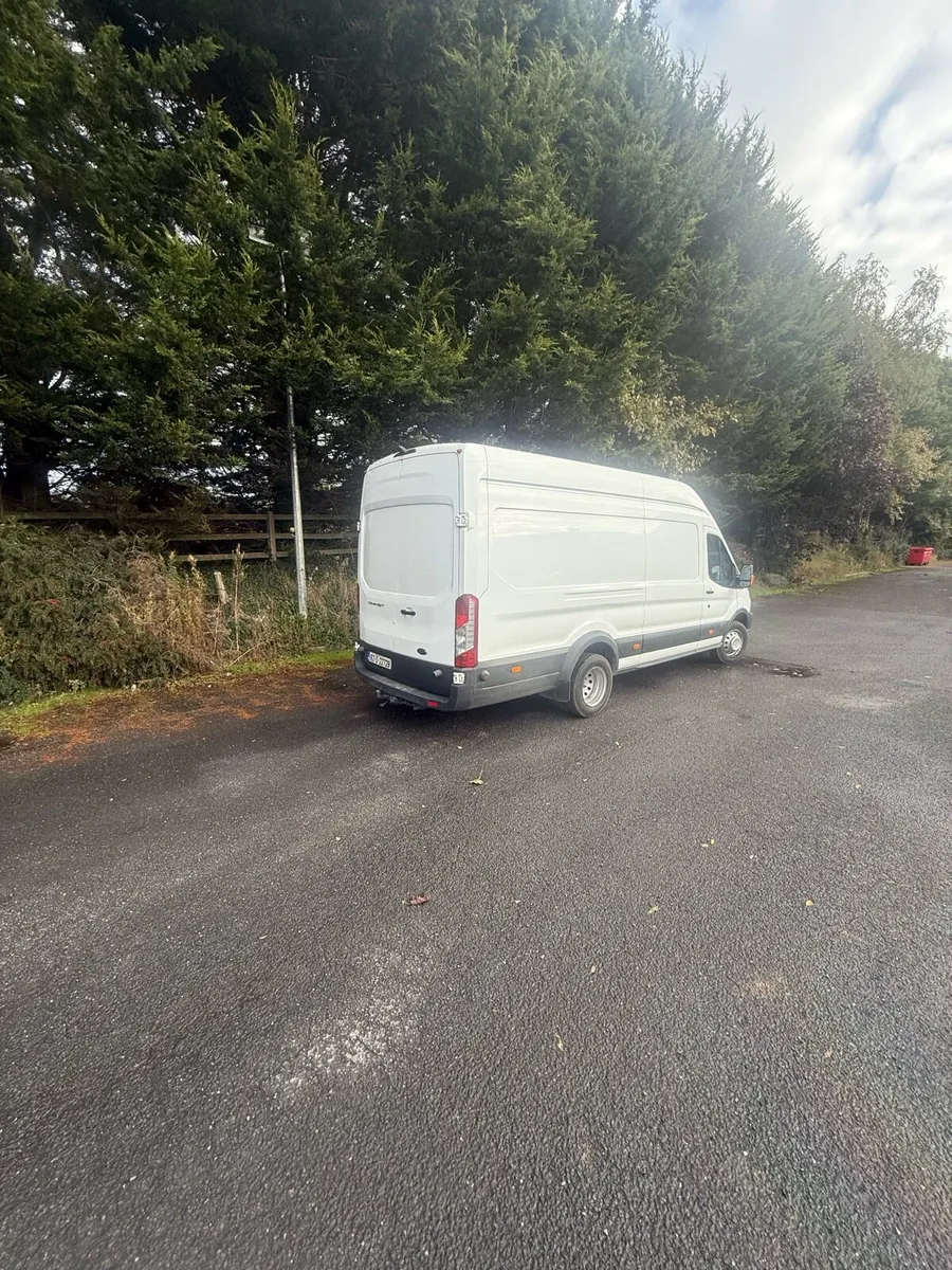 Ford transit Doe 08/27 - Image 2