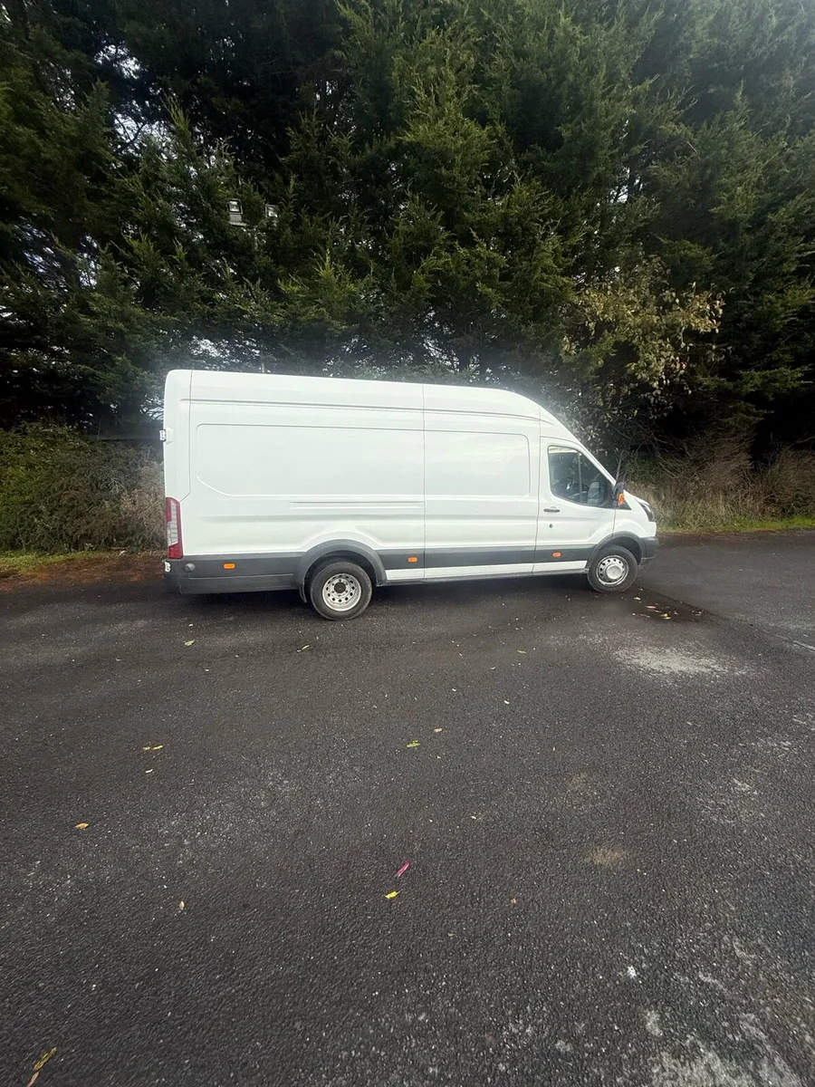 Ford transit Doe 08/27 - Image 3