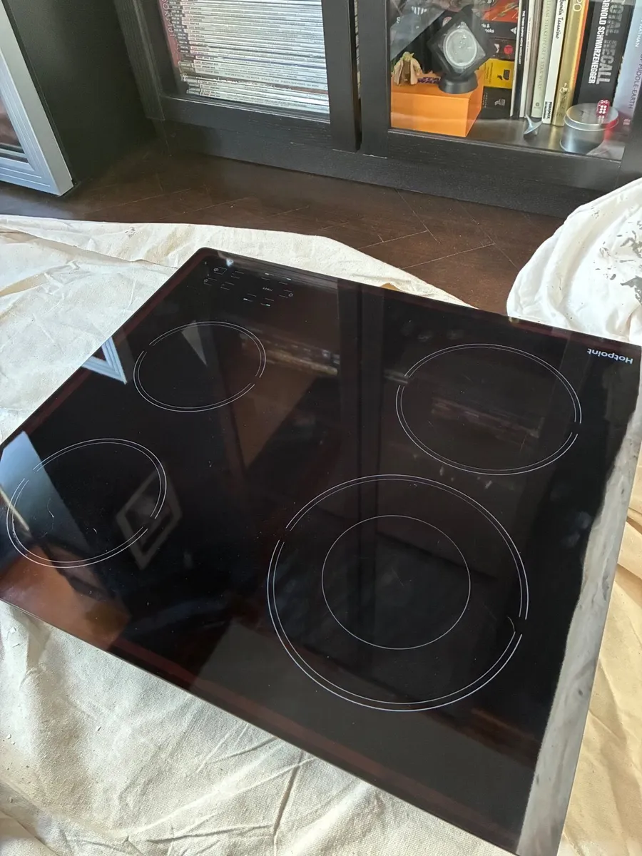 Hotpoint Electric Hob - Image 2