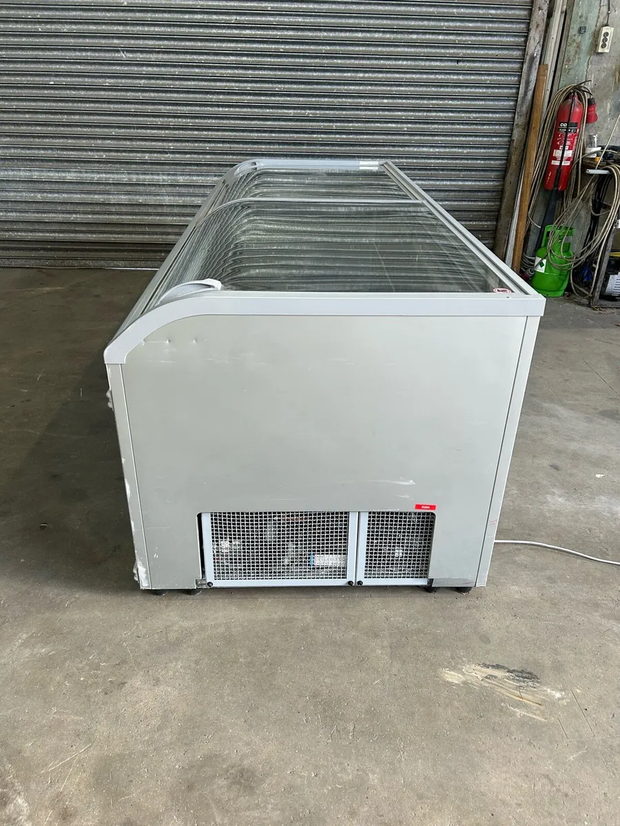 Freezer - Image 2