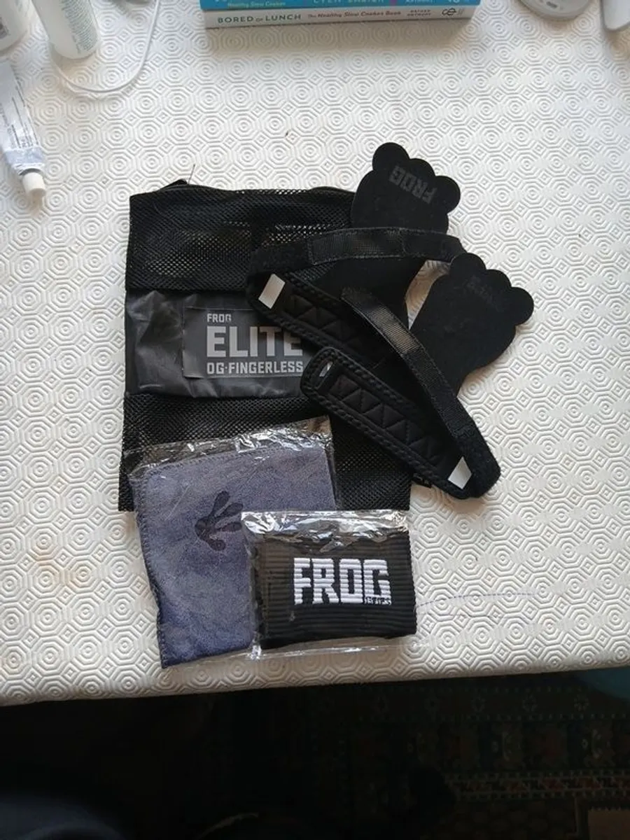 Frog Grips Elite Hd Fingerless - All Black - Image 1