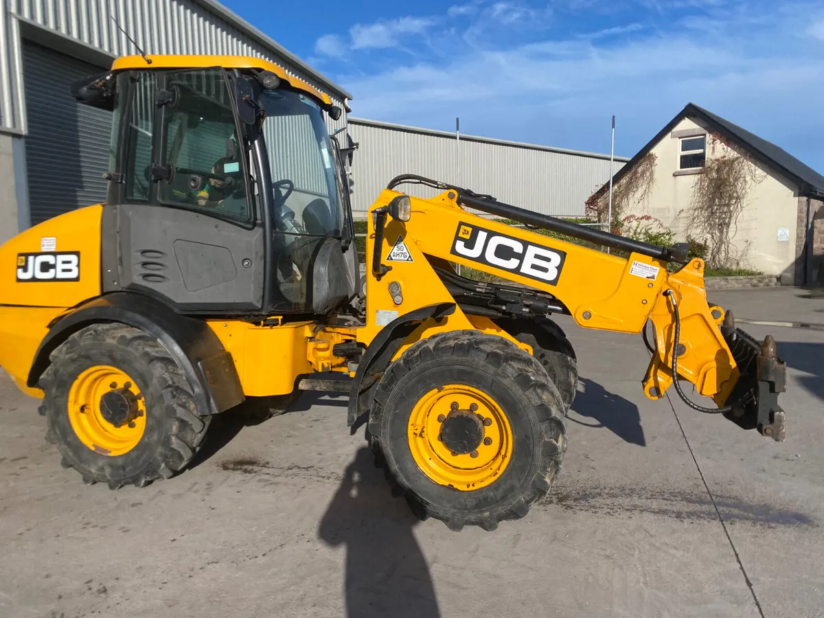 2013 JCB TM220 - Image 3