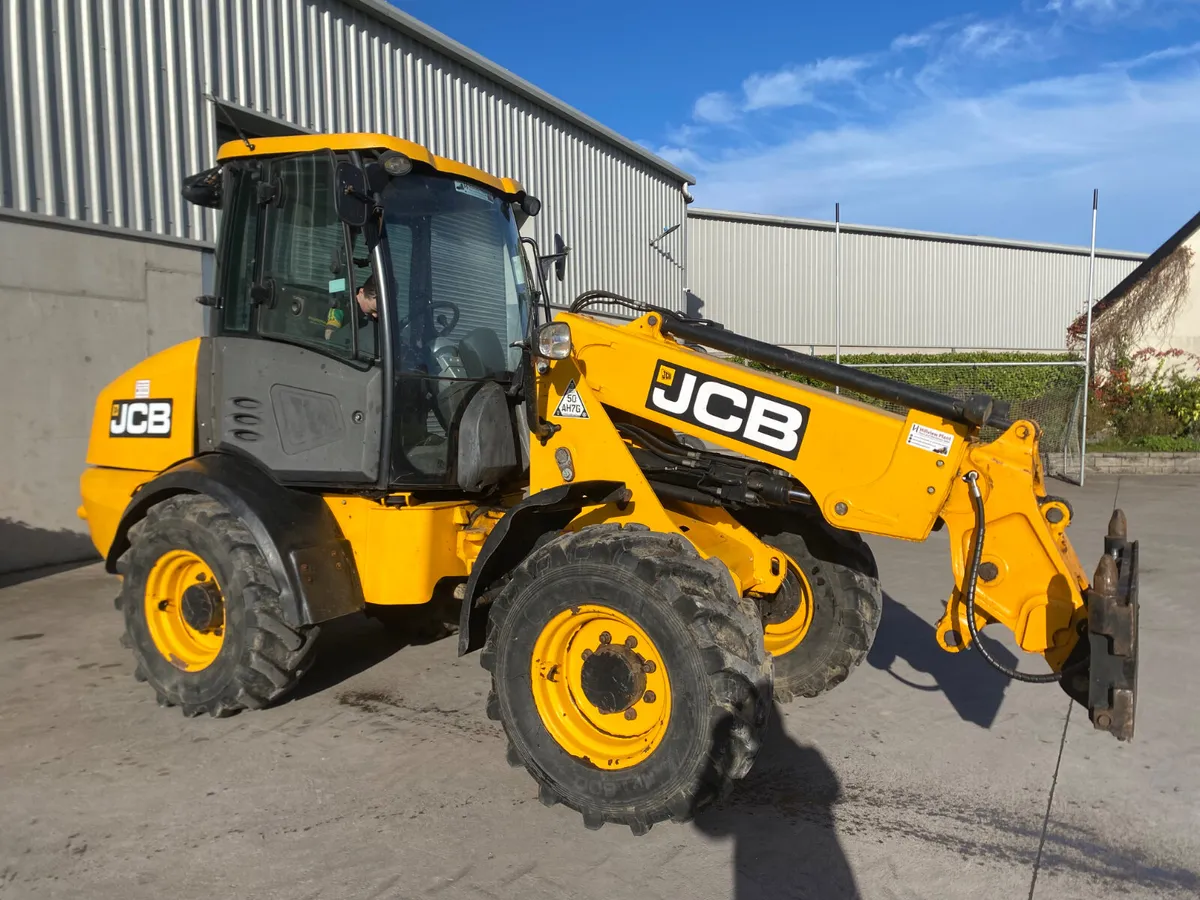 2013 JCB TM220 - Image 4