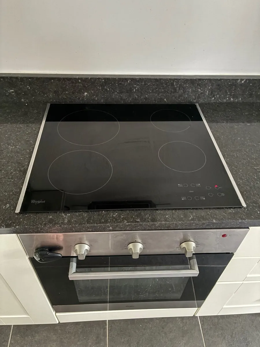 L shape Kitchen - Image 2