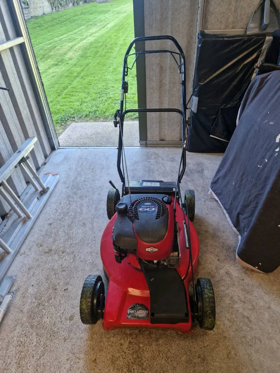 Push Lawnmower - Image 4