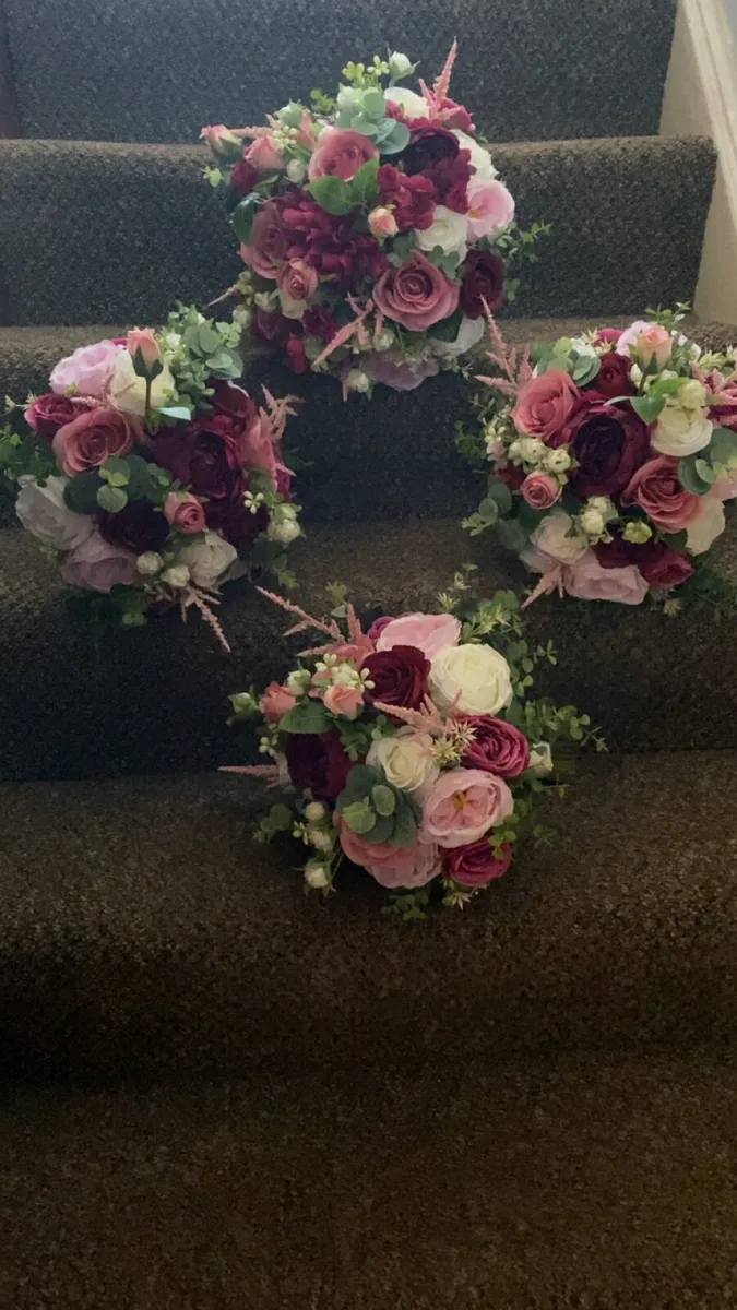 Wedding Bouquets, Flowers and Accessories - Image 2