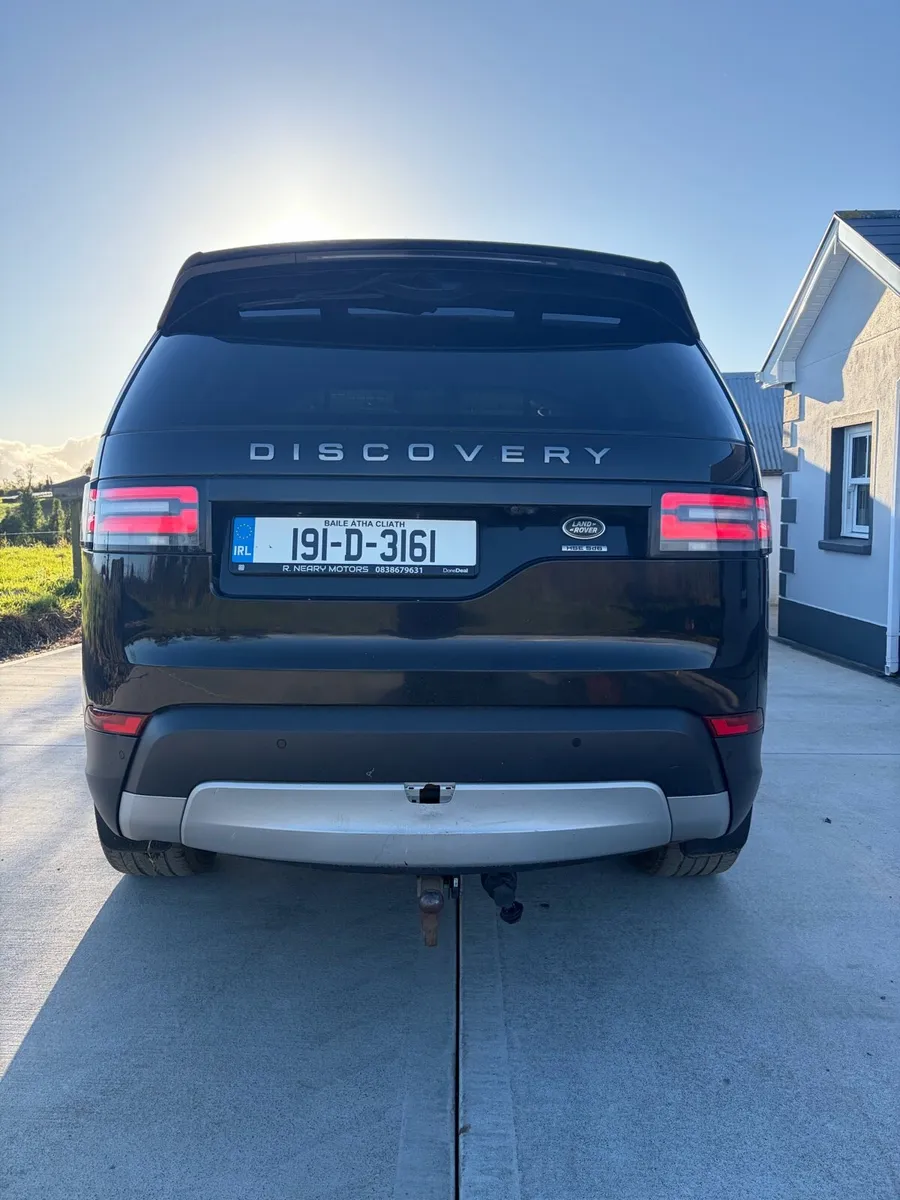 2019 Land Rover discovery top spec - Image 2