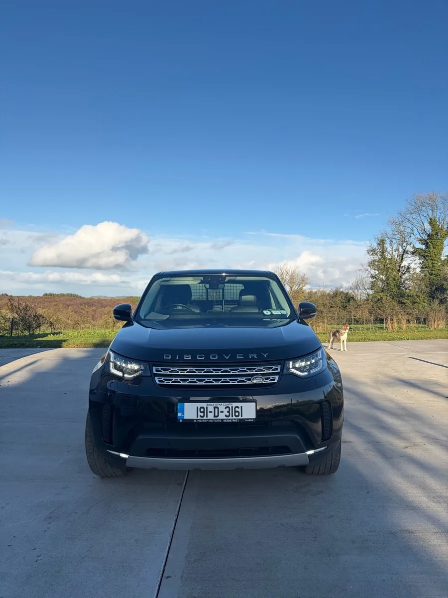 2019 Land Rover discovery top spec - Image 4