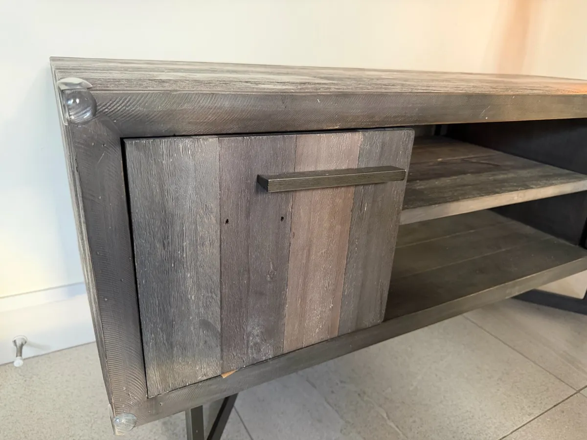 Solid wood tv unit - Image 3
