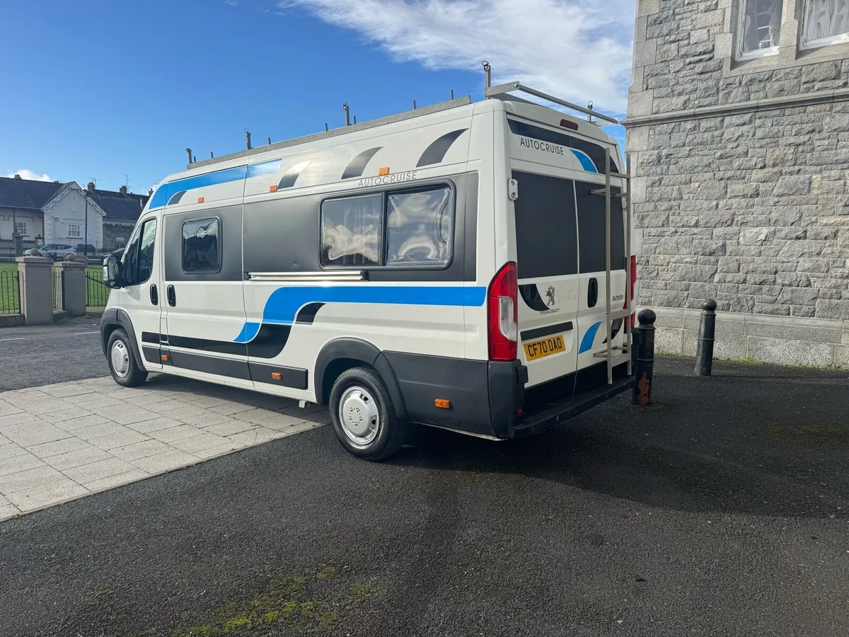 Peugeot boxer year 2021 auto cruise - Image 2