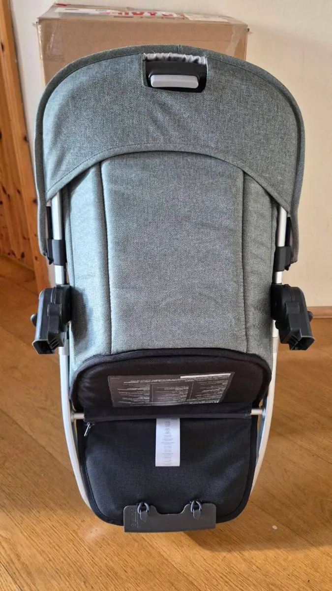 UPPAbaby Vista V2 Rumble Seat – Emmett - Image 3